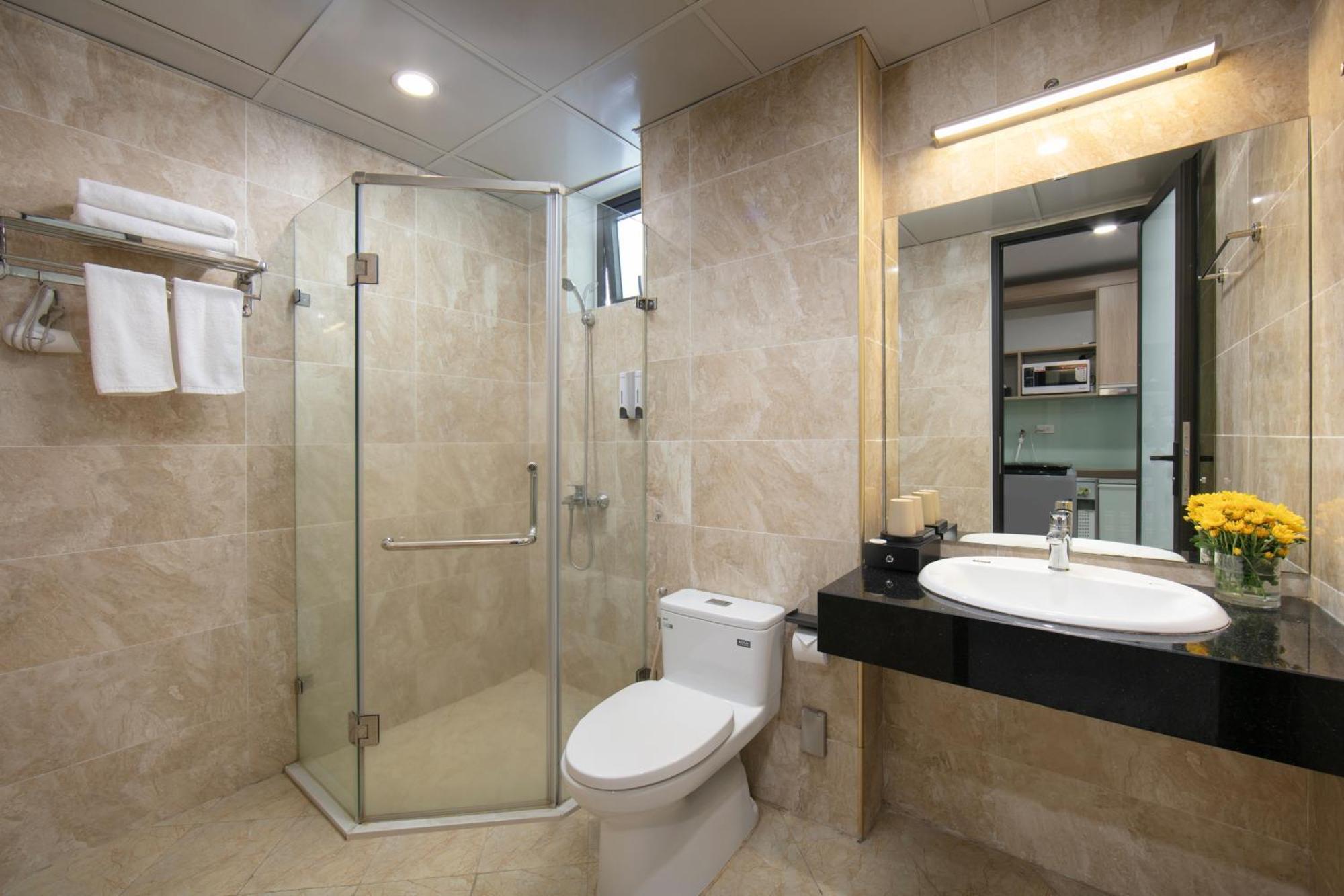 HB Serviced Apartment - Lạc Long Quân Hanói Exterior foto