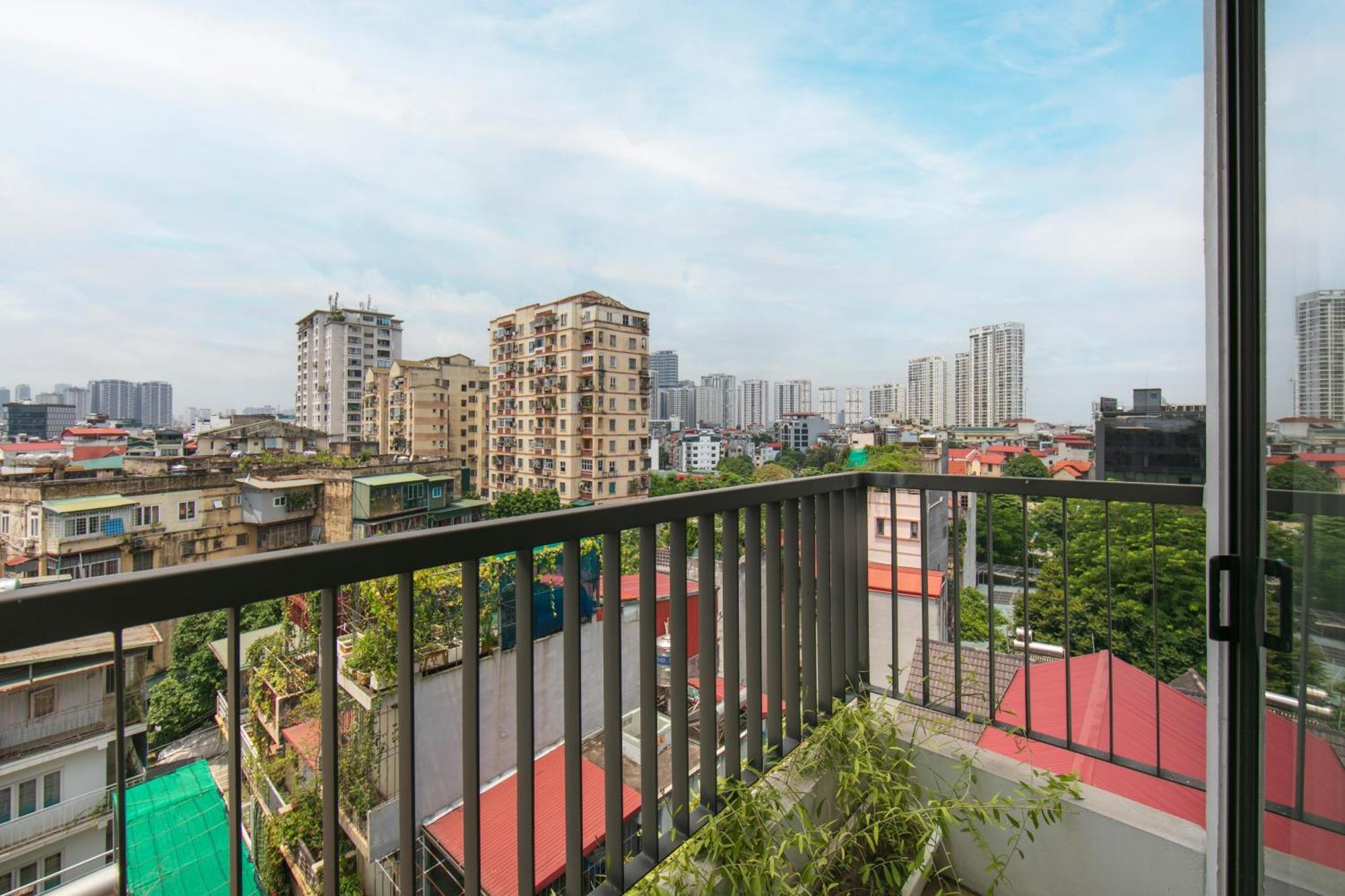 HB Serviced Apartment - Lạc Long Quân Hanói Exterior foto