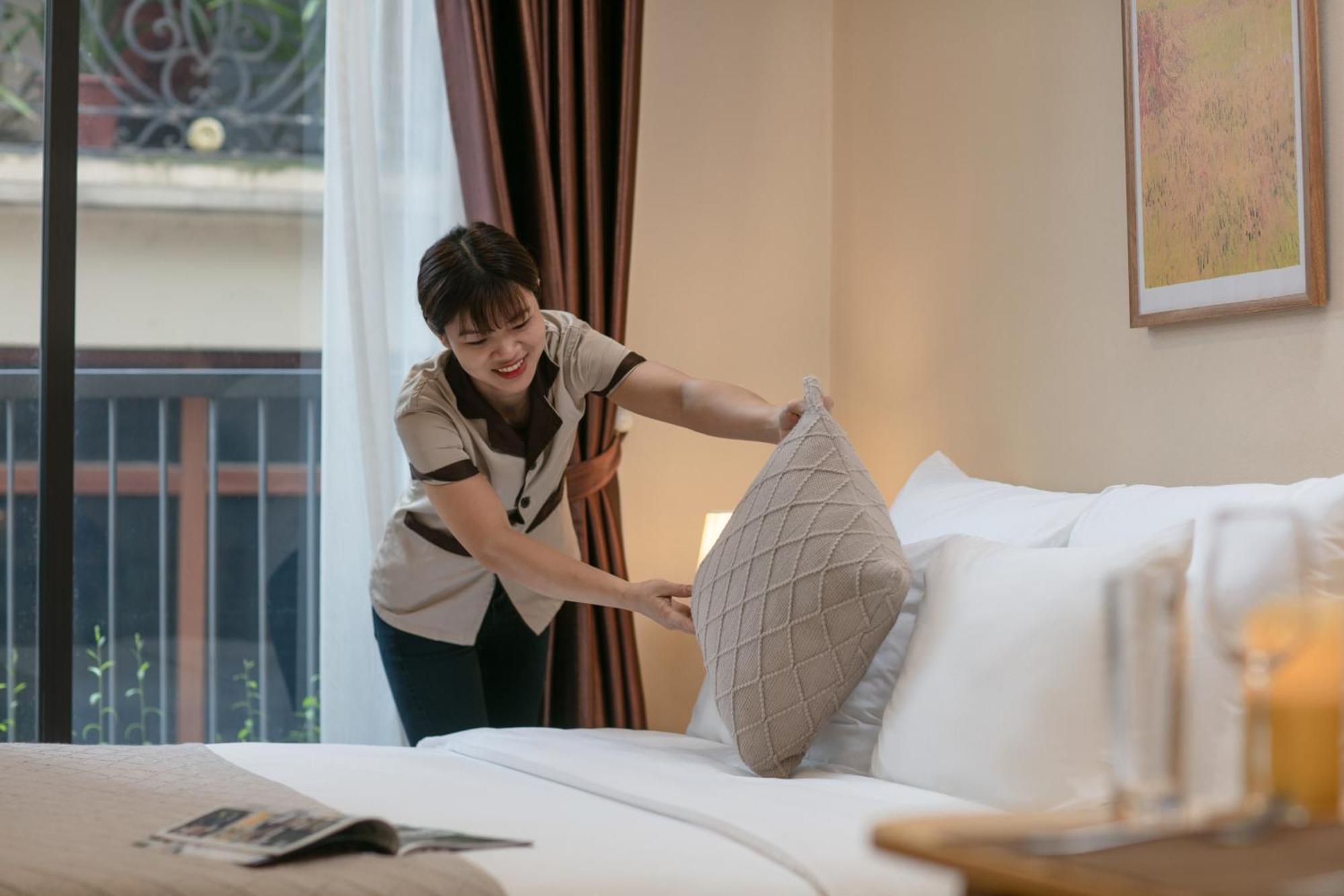 HB Serviced Apartment - Lạc Long Quân Hanói Exterior foto